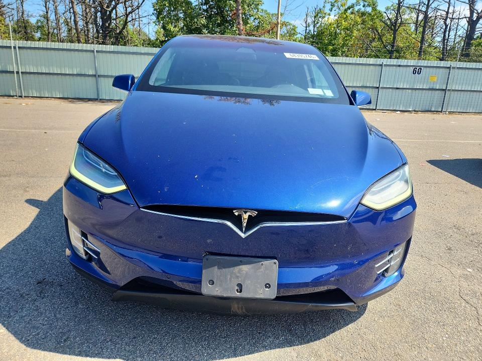Photo 5 from auction – 2020 TESLA MODEL X with VIN 5YJXCBE22LF239017