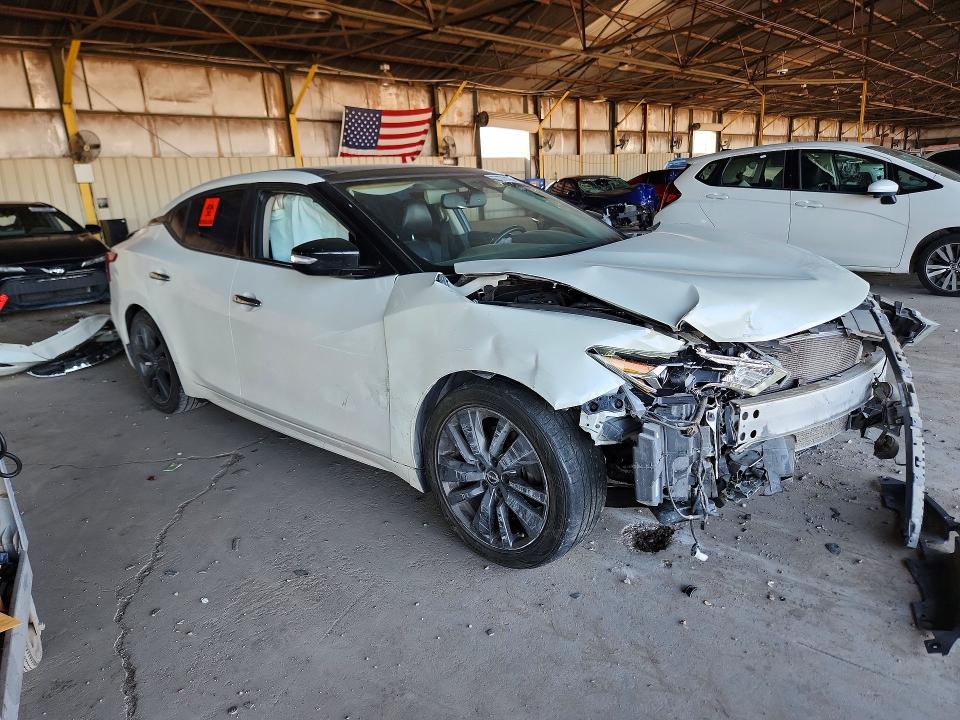 Снимка 4 от търг – 2016 NISSAN MAXIMA с VIN 1N4AA6AP0GC386076