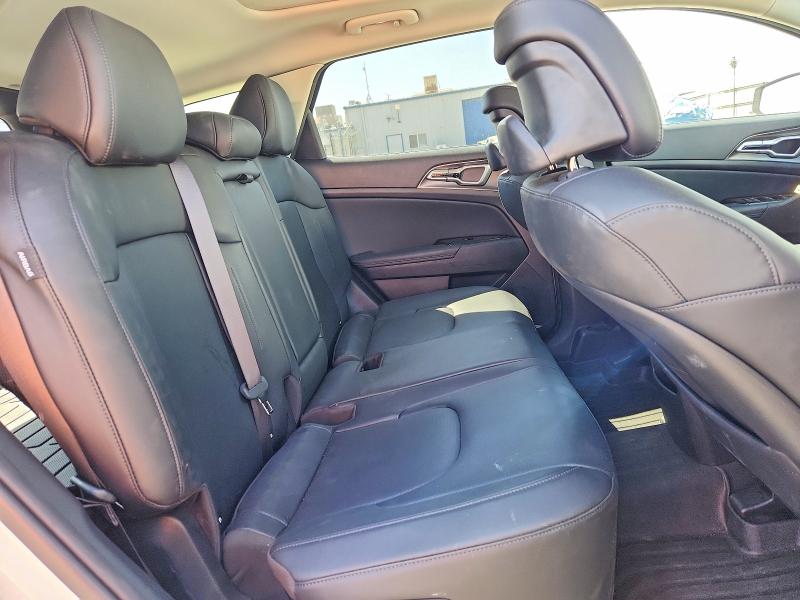 Снимка 11 от търг – 2025 KIA SPORTAGE с VIN KNDPVCDG5S7183351