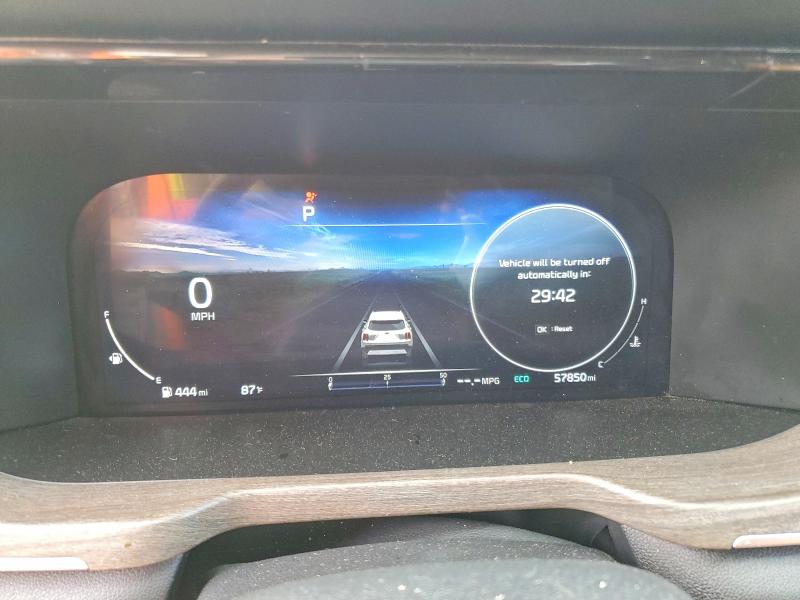 Photo 9 from auction – 2021 KIA SORENTO with VIN 5XYRKDLF6MG044304