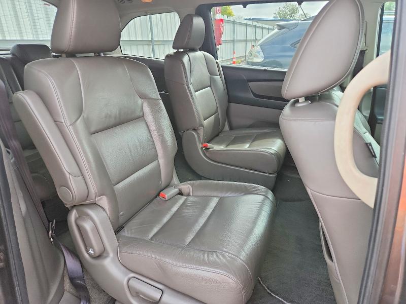 Снимка 11 от търг – 2011 HONDA ODYSSEY с VIN 5FNRL5H6XBB029336