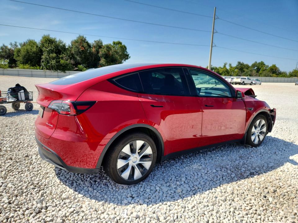 Снимка 3 от търг – 2022 TESLA MODEL Y с VIN 7SAYGAEE2NF517997