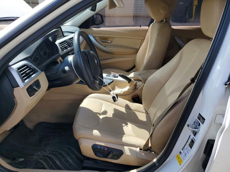 Photo 7 from auction – 2012 BMW 328 with VIN WBA3A5C52CF350131