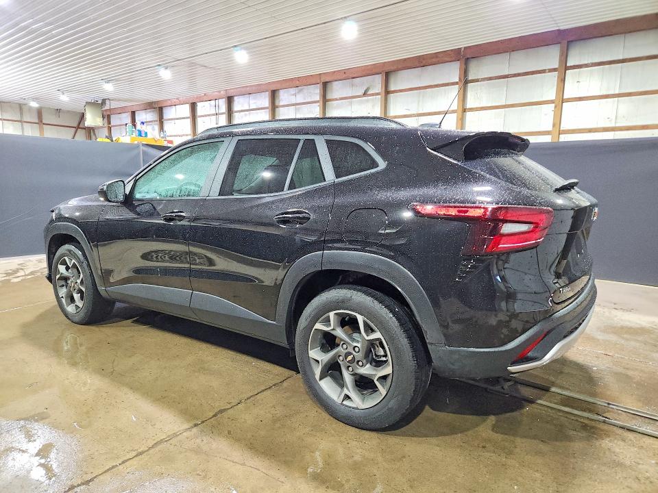 Photo 2 from auction – 2025 CHEVROLET TRAX with VIN KL77LHEP3SC238935