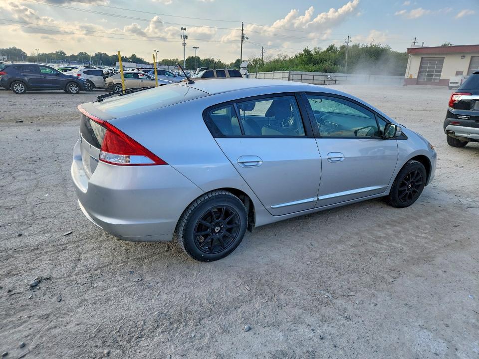 Foto 3 de la subasta – 2010 HONDA INSIGHT con VIN JHMZE2H79AS027675