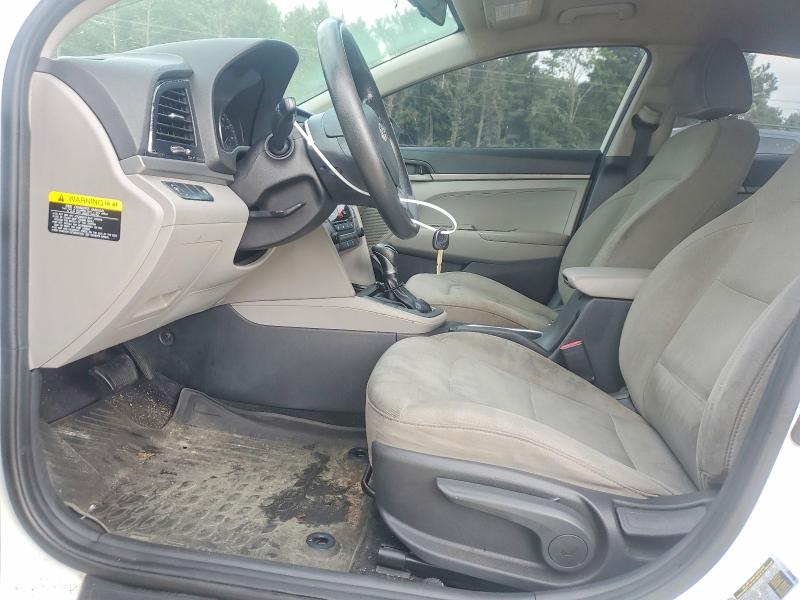 Снимка 7 от търг – 2017 HYUNDAI ELANTRA с VIN 5NPD74LF7HH183528