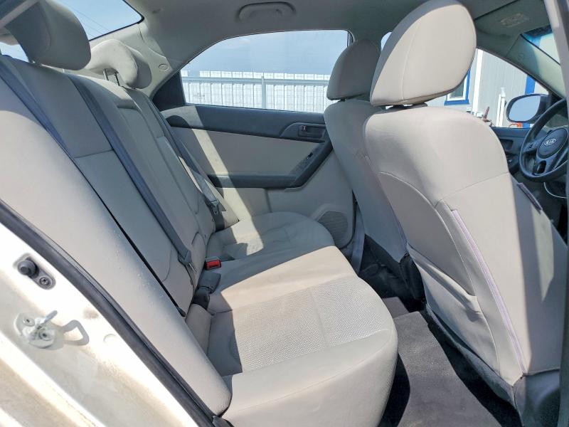 صورة رقم 10 من المزاد - 2010 KIA FORTE مع VIN KNAFU4A21A5058531