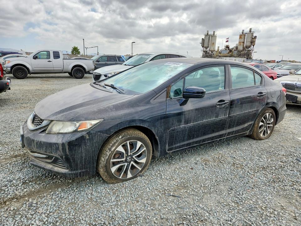 Снимка 1 от търг – 2015 HONDA CIVIC с VIN 19XFB2F80FE209719
