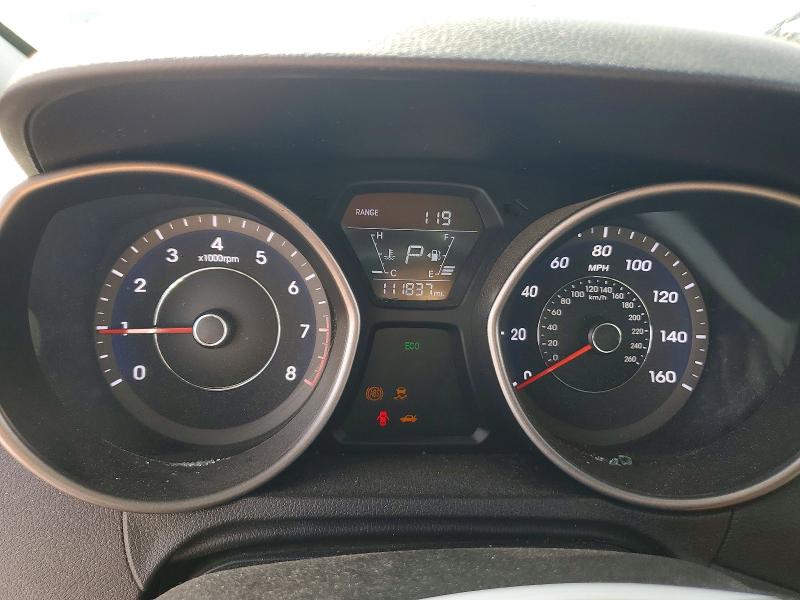 Photo 9 from auction – 2015 HYUNDAI ELANTRA with VIN 5NPDH4AE9FH577813