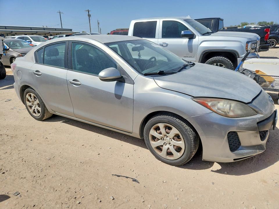 صورة رقم 4 من المزاد - 2012 MAZDA 3 مع VIN JM1BL1UF1C1618690