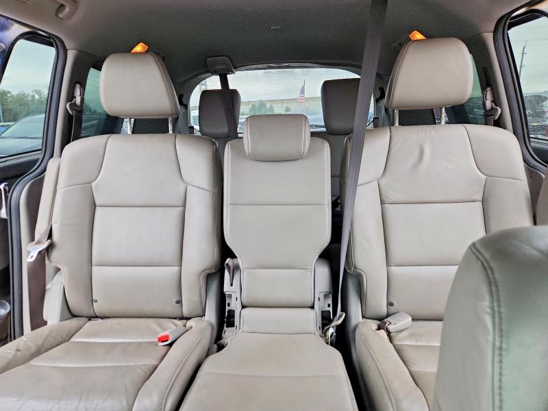 Снимка 10 от търг – 2016 HONDA ODYSSEY с VIN 5FNRL5H68GB046885