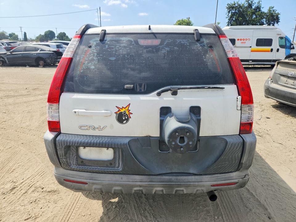 Photo 6 from auction – 2005 HONDA CR-V with VIN JHLRD68525C020192