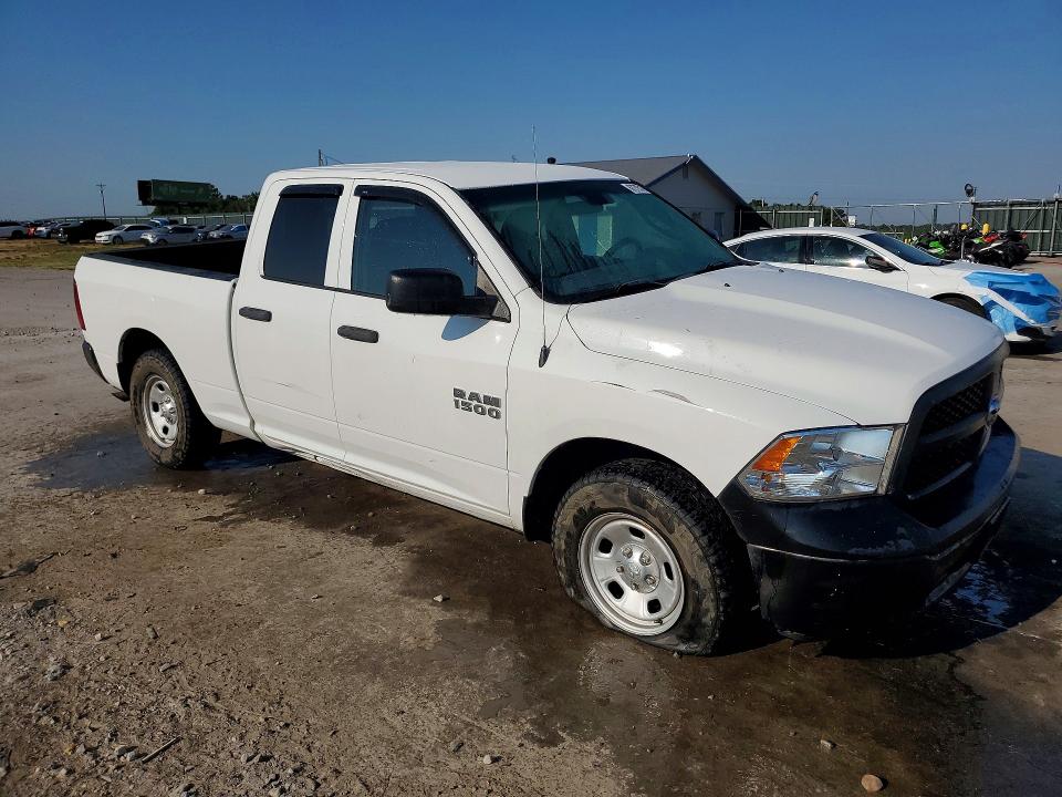 Photo 4 from auction – 2017 RAM 1500 with VIN 1C6RR6FGXHS683563