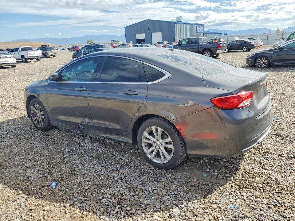 Photo 2 from auction – 2015 CHRYSLER 200 with VIN 1C3CCCAB3FN660264