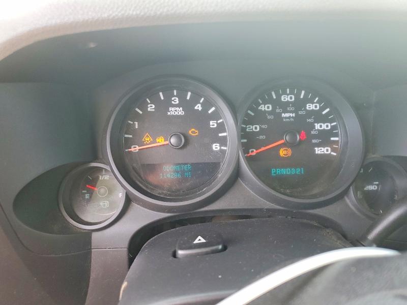 Photo 9 from auction – 2011 CHEVROLET SILVERADO with VIN 1GCRKREA2BZ446172