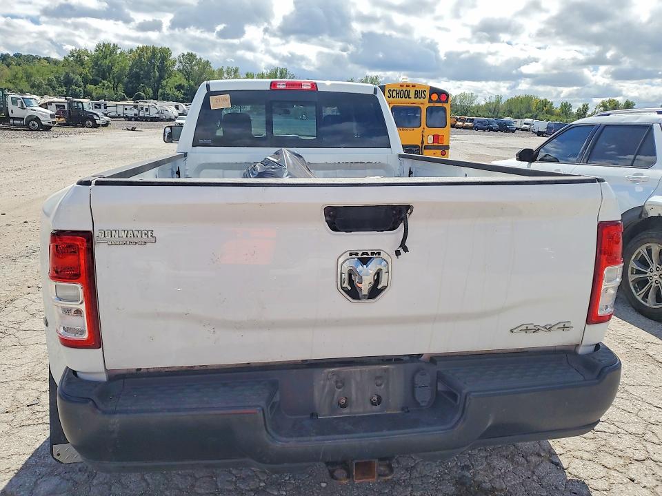 Фото 6 с аукциона – 2021 RAM 3500 с VIN 3C63RRGL9MG565556
