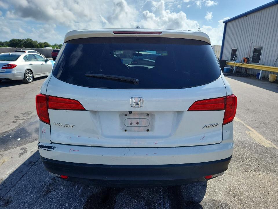 Photo 6 from auction – 2017 HONDA PILOT with VIN 5FNYF6H34HB061089
