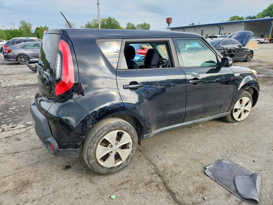 Photo 3 from auction – 2015 KIA SOUL with VIN KNDJN2A21F7112808