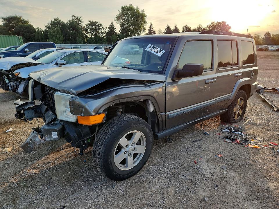 JEEP COMMANDER 2008 с VIN 1J8HG48K28C172366 - Фото с аукциона