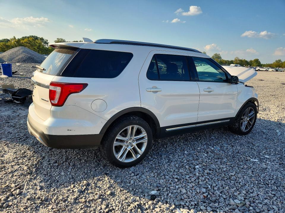 Photo 3 from auction – 2016 FORD EXPLORER with VIN 1FM5K7D82GGA02905