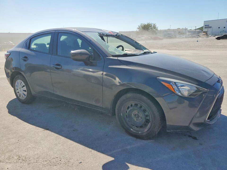 Photo 4 from auction – 2019 TOYOTA YARIS with VIN 3MYDLBYV2KY526662