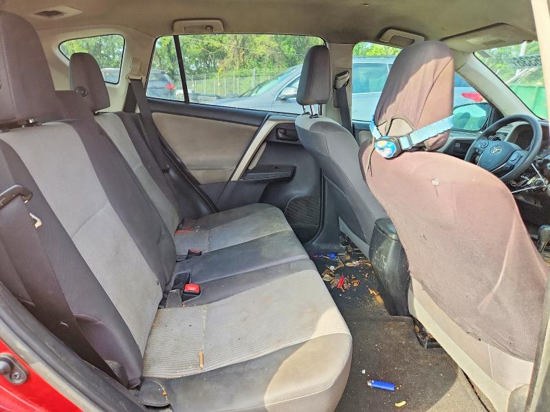 Photo 11 from auction – 2015 TOYOTA RAV4 with VIN 2T3ZFREV2FW171108