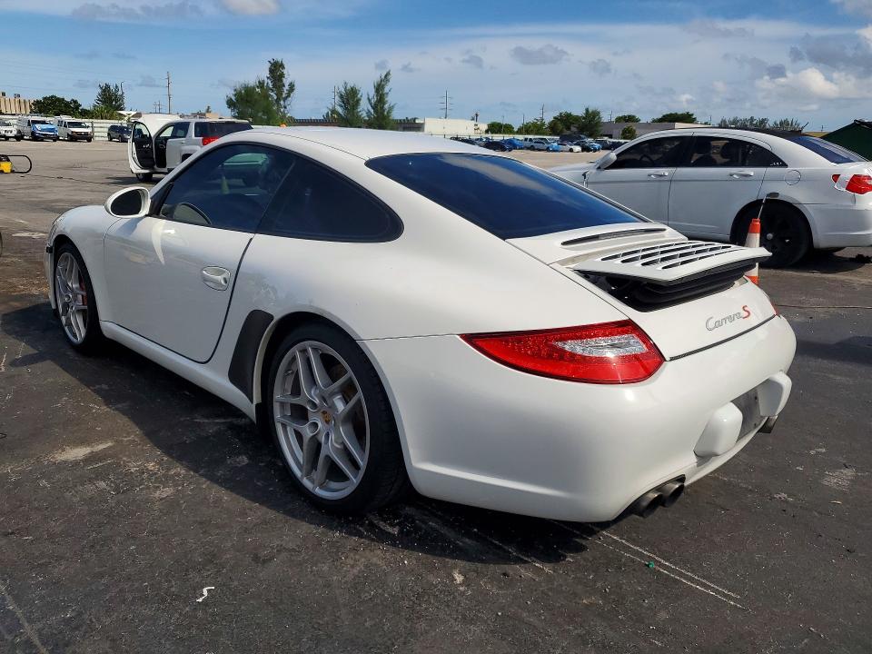 Zdjęcie 2 z aukcji – 2011 PORSCHE 911 z VIN WP0AB2A97BS720135