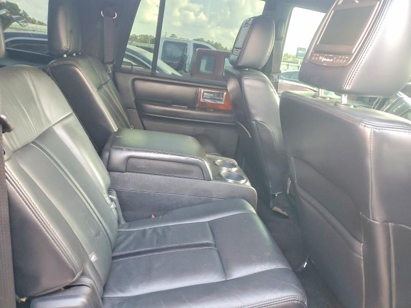 Photo 11 from auction – 2015 LINCOLN NAVIGATOR with VIN 5LMJJ3JT6FEJ08025