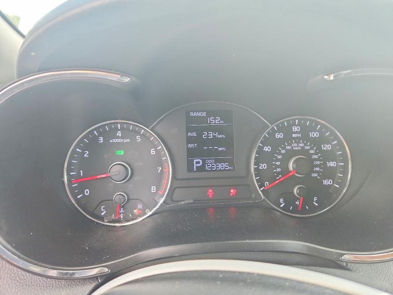 Photo 9 from auction – 2014 KIA FORTE with VIN KNAFK4A63E5067701