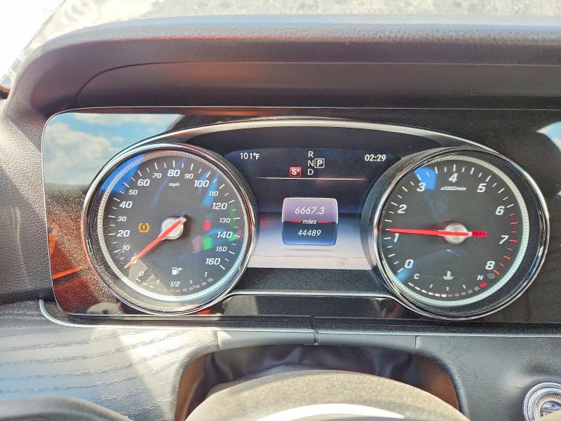 Photo 9 from auction – 2017 MERCEDES-BENZ E with VIN WDDZF4JB4HA240564