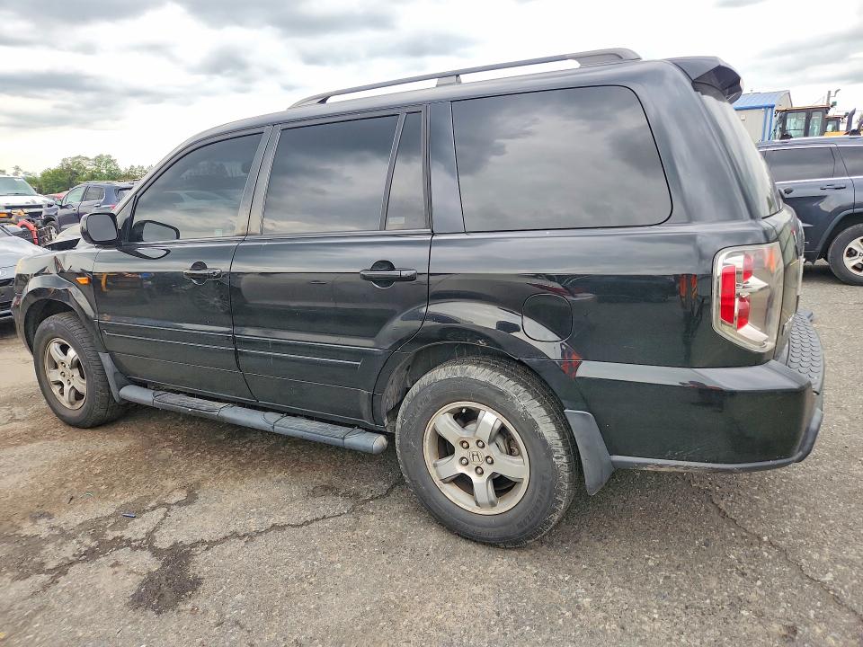 Photo 2 from auction – 2007 HONDA PILOT with VIN 2HKYF18537H514011