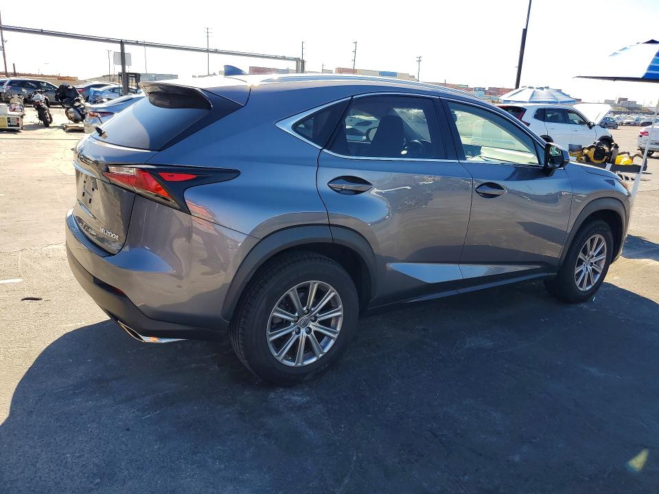 Photo 3 from auction – 2017 LEXUS NX 200T with VIN JTJBARBZ8H2099962