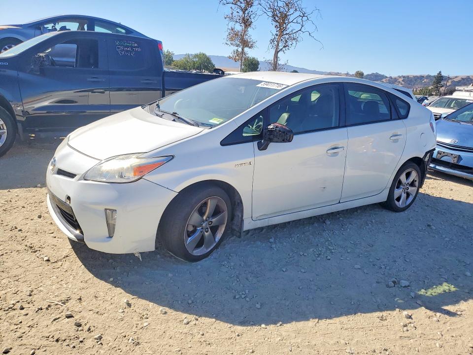 Photo 1 from auction – 2013 TOYOTA PRIUS with VIN JTDKN3DU7D1650081