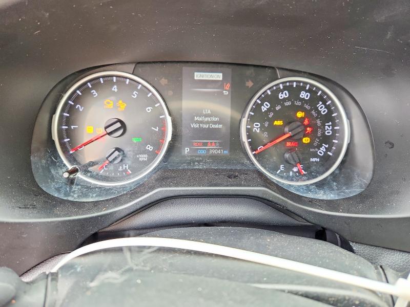 Photo 9 from auction – 2020 TOYOTA RAV4 with VIN 2T3P1RFV9LC064168