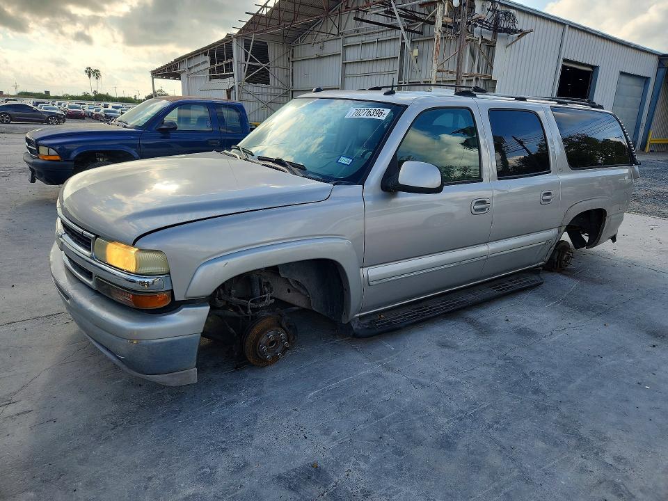 Снимка 1 от търг – 2004 CHEVROLET SUBURBAN с VIN 3GNEC16Z84G142601