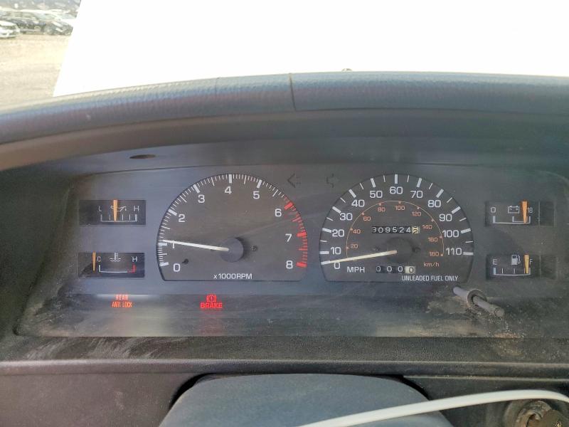 Photo 9 from auction – 1990 TOYOTA PICKUP with VIN JT4VN93G1L5016090