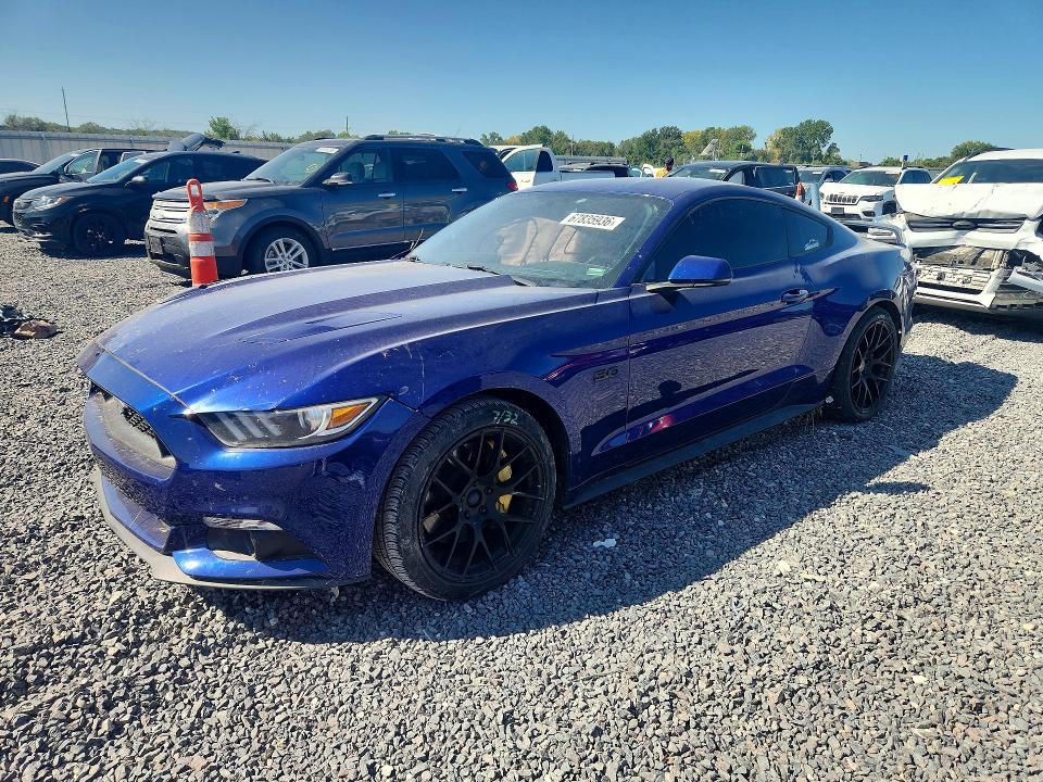 FORD MUSTANG 2015 with VIN 1FA6P8CFXF5408303 - Photo from auction