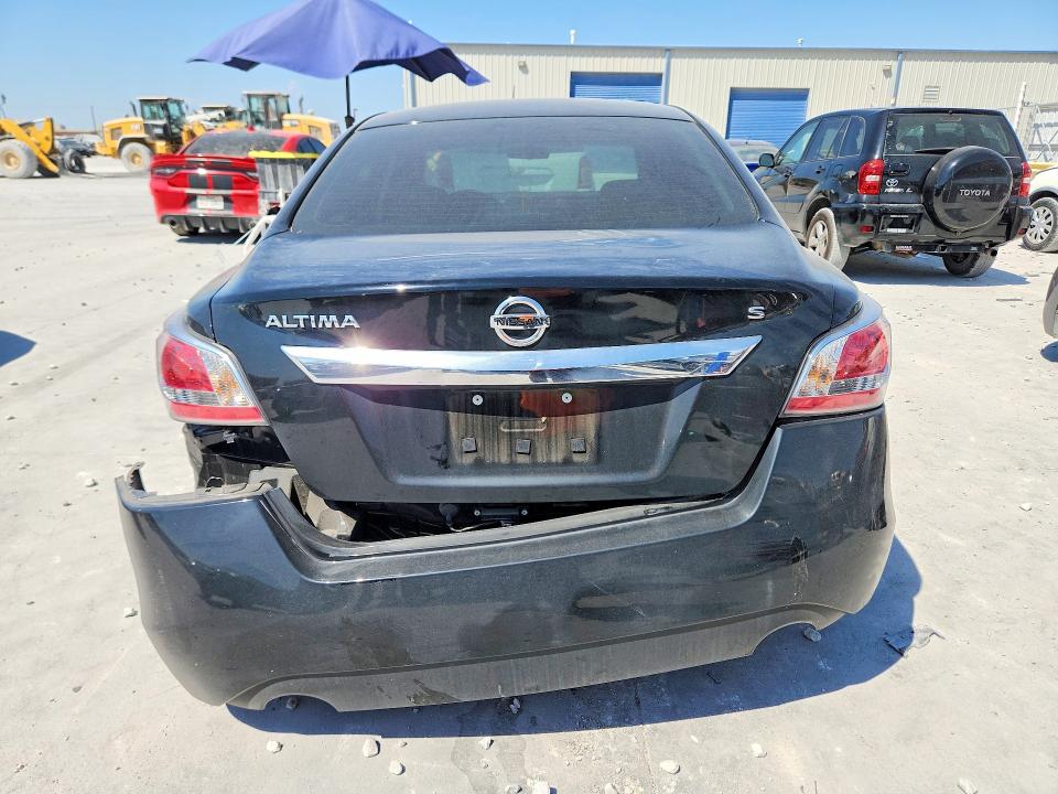 Photo 6 from auction – 2015 NISSAN ALTIMA with VIN 1N4AL3AP5FC207439