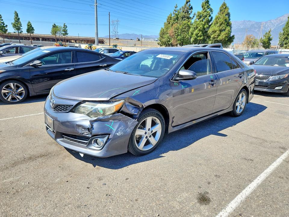 TOYOTA CAMRY 2014 с VIN 4T1BF1FK9EU371546 - Снимка от търг