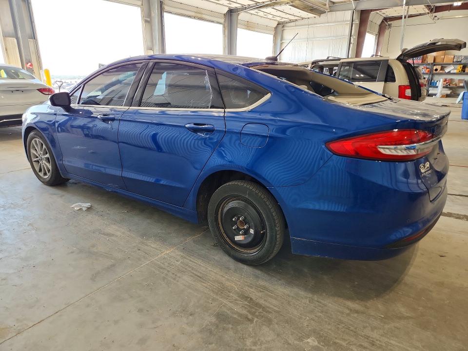 Снимка 2 от търг – 2017 FORD FUSION с VIN 3FA6P0H75HR217620