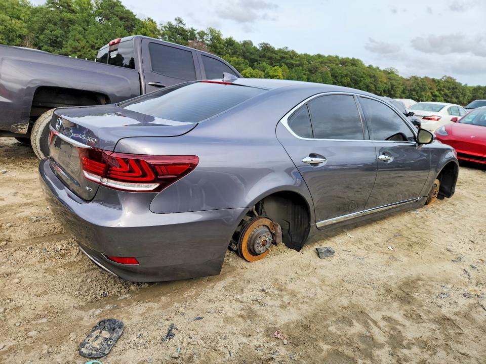 Foto 3 de la subasta – 2014 LEXUS LS con VIN JTHCL5EF6E5021247