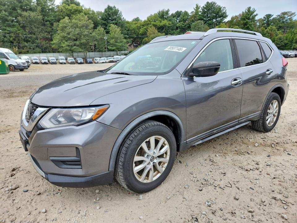 NISSAN ROGUE 2018 with VIN KNMAT2MV1JP590182 - Photo from auction