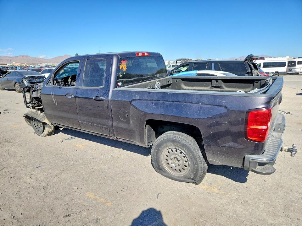 Photo 2 from auction – 2015 CHEVROLET SILVERADO with VIN 1GCRCREC0FZ152189