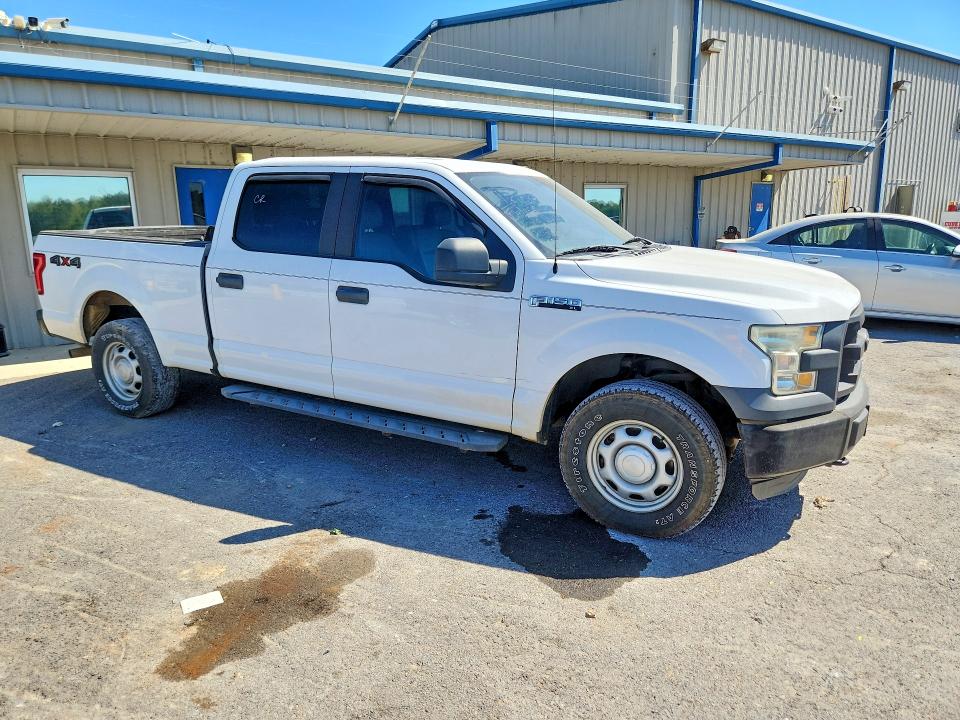 Photo 4 from auction – 2016 FORD F150 with VIN 1FTFW1EF8GKE28196
