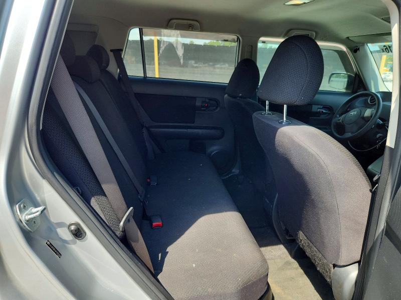 Photo 11 from auction – 2008 SCION XB with VIN JTLKE50E681005488