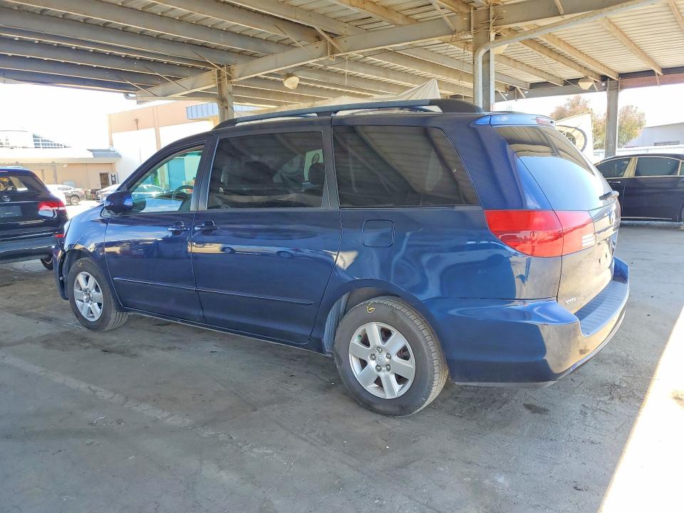 Photo 2 from auction – 2004 TOYOTA SIENNA with VIN 5TDZA22C14S148720