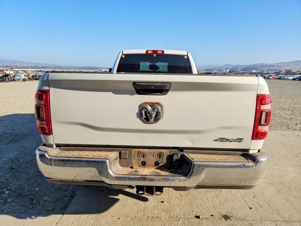 Photo 6 from auction – 2024 RAM 2500 with VIN 3C6UR5HJ8RG398687