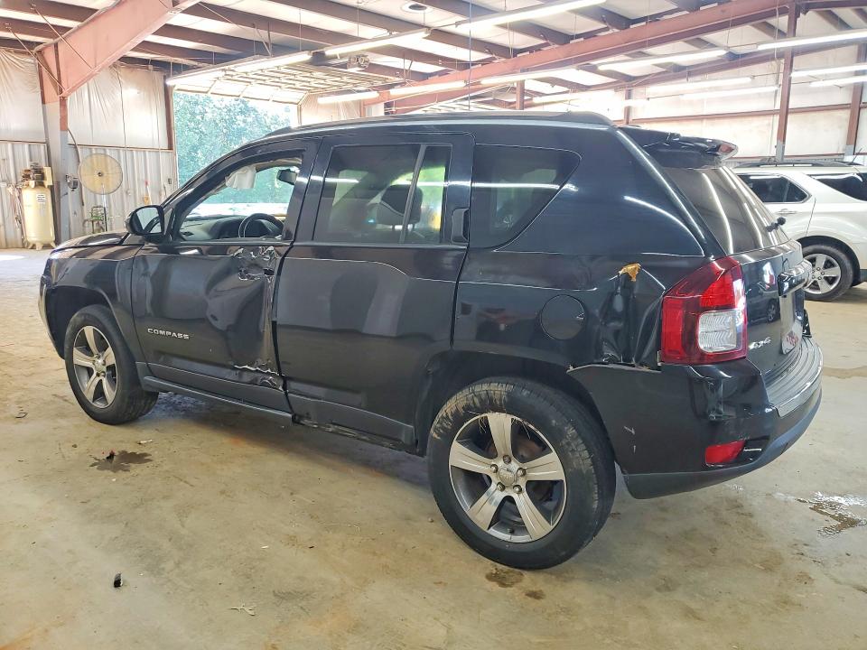 Photo 2 from auction – 2017 JEEP COMPASS with VIN 1C4NJDEB3HD139872