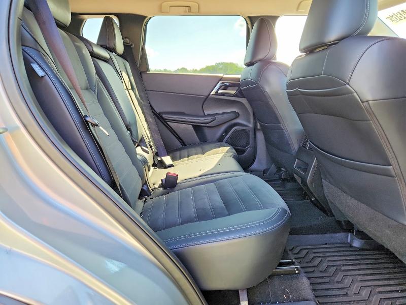 Photo 11 from auction – 2024 MITSUBISHI OUTLANDER with VIN JA4J4VA89RZ068018