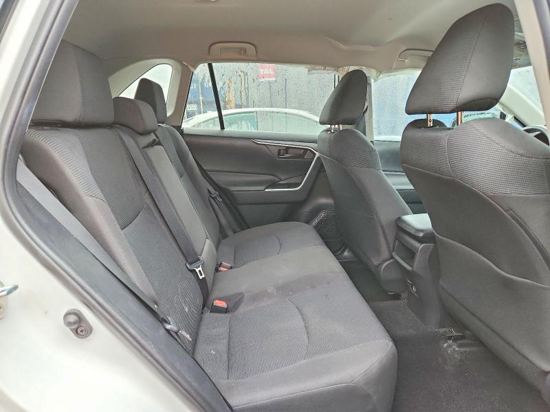 Снимка 11 от търг – 2020 TOYOTA RAV4 с VIN 2T3F1RFV9LW117526